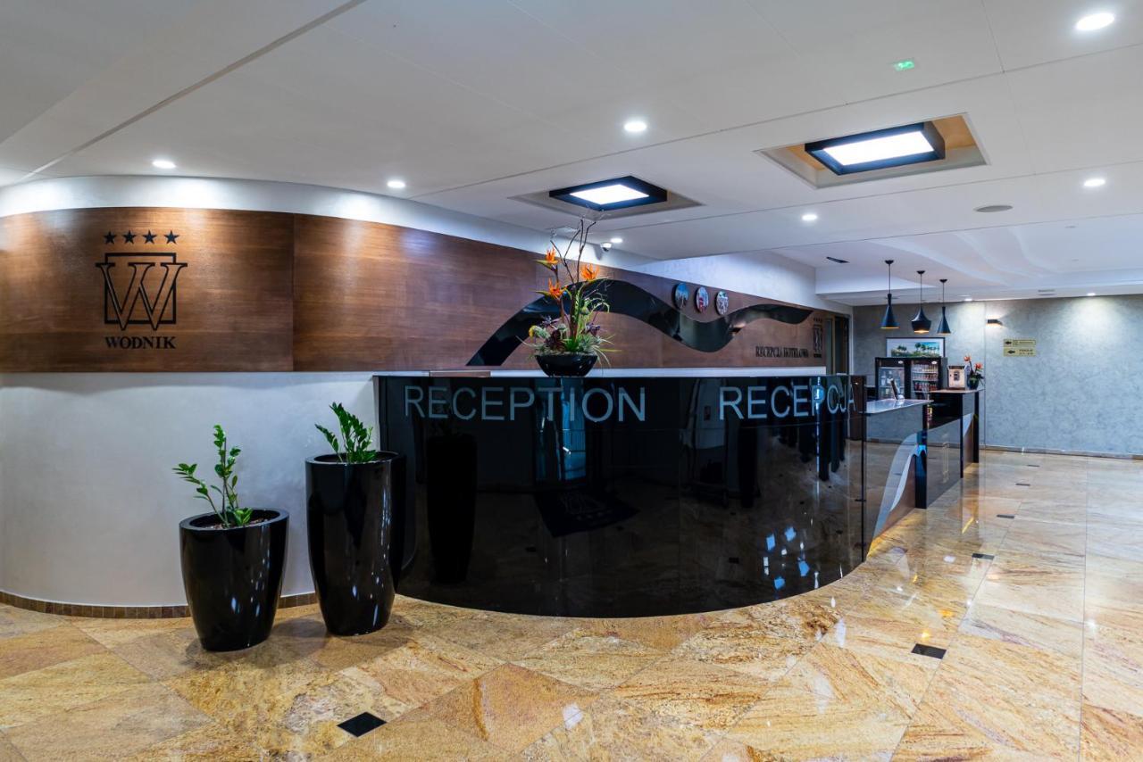 Hotel Wodnik บิดกอชซ์ ภายนอก รูปภาพ