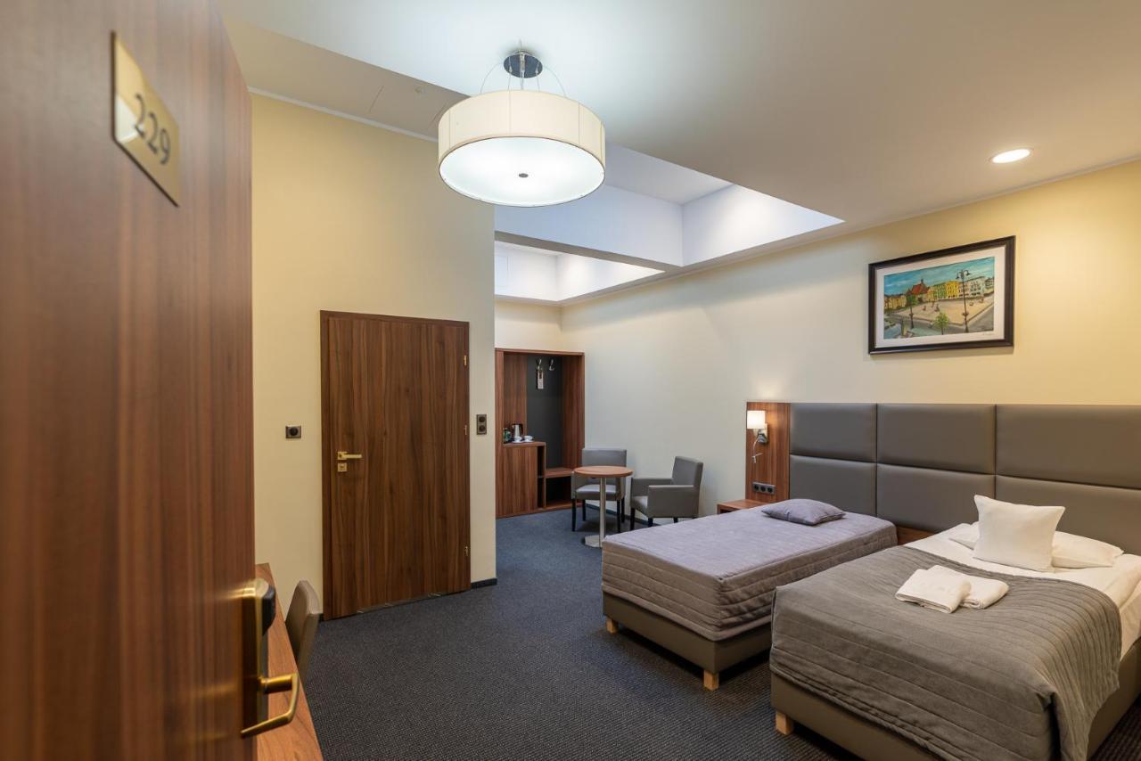 Hotel Wodnik บิดกอชซ์ ภายนอก รูปภาพ