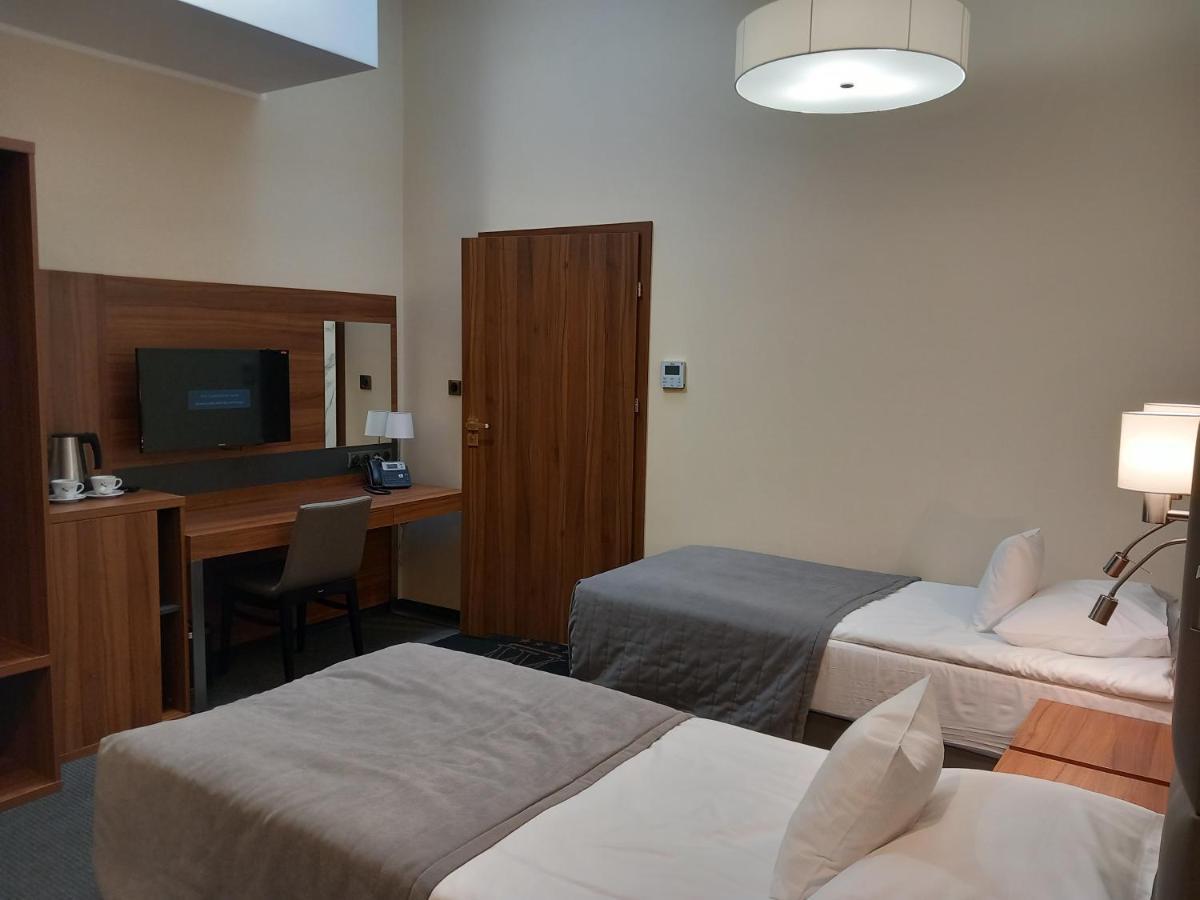 Hotel Wodnik บิดกอชซ์ ภายนอก รูปภาพ